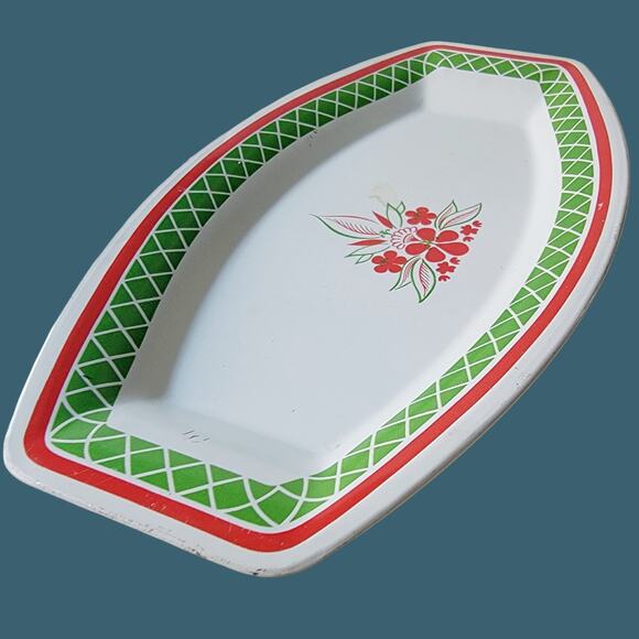Vintage 1950s Small White French Enamelware Tray with Red and Green Accents - Picture 3 of 4